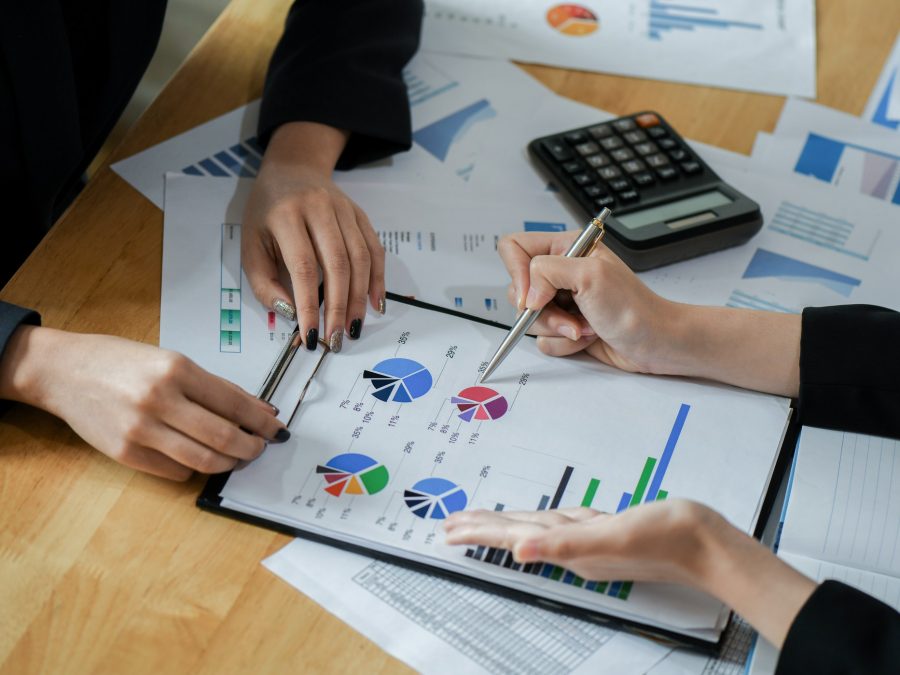 female-accountant-team-is-analyzing-data-to-present-the-client-.jpg female-accountant-team-is-analyzing-data-to-present-the-client-.jpg